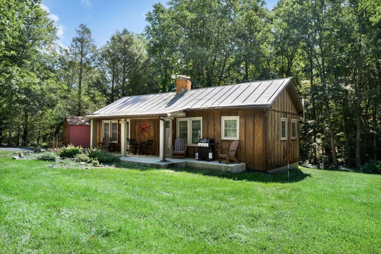 River Access W Hot Tub, Grill, Wifi, & Fire Pit! Lost City Exterior foto