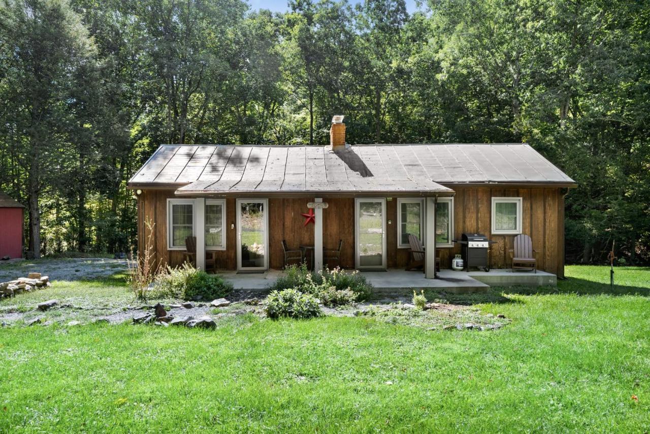 River Access W Hot Tub, Grill, Wifi, & Fire Pit! Lost City Exterior foto